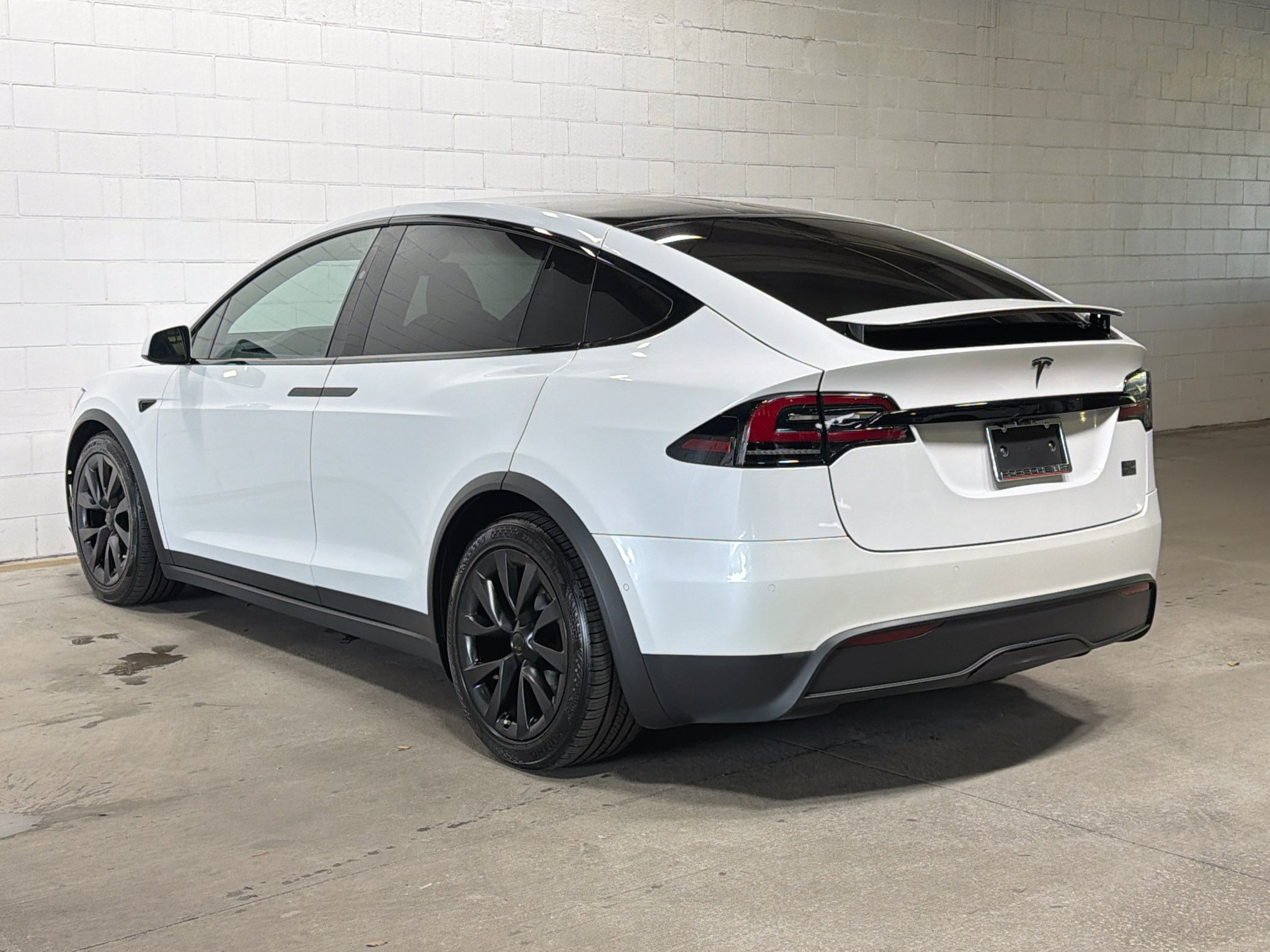 Used 2022 Tesla Model X Plaid AWD/4WD image 3