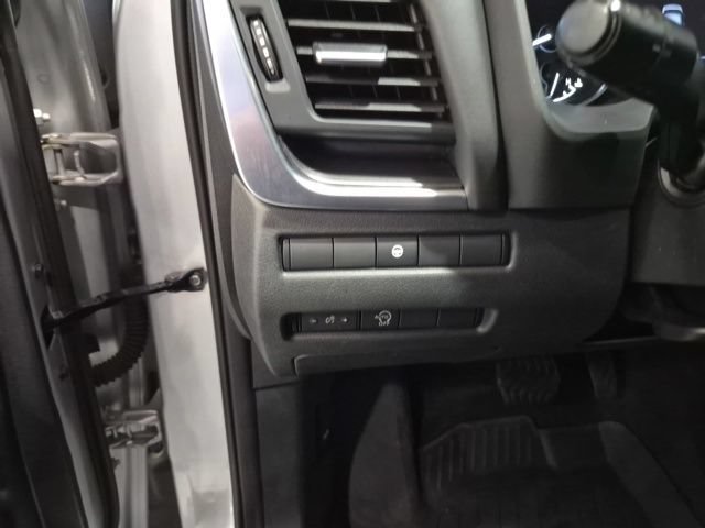 Certified 2023 Nissan Rogue SV AWD/4WD image 12
