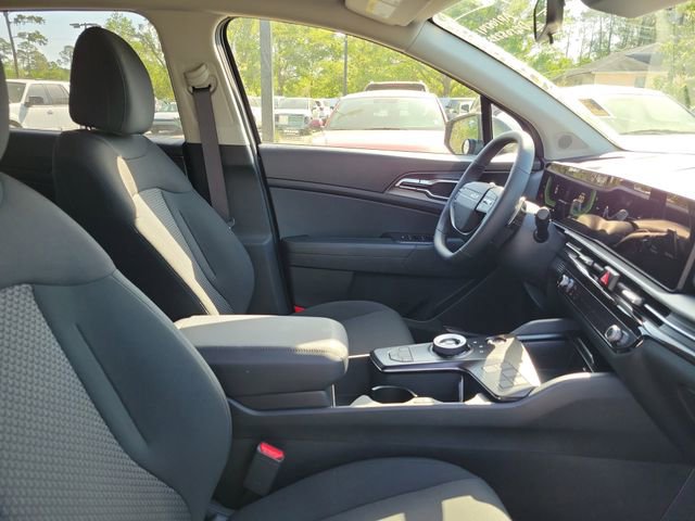 Used 2026 Kia Sportage LX FWD image 37