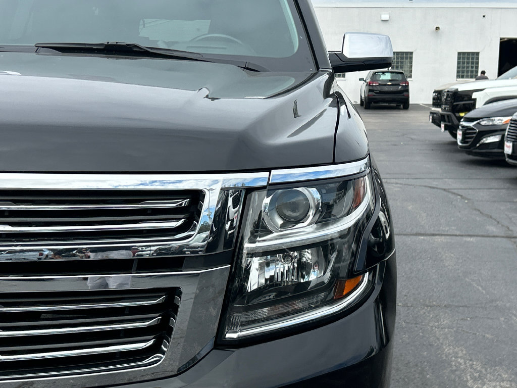 Certified 2020 Chevrolet Suburban Premier w/ Premier Plus Edition AWD/4WD image 12