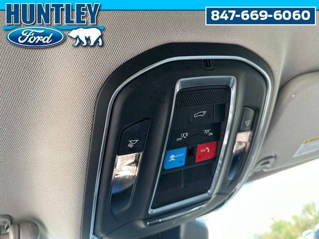 Used 2022 Jeep Wagoneer Series III w/ Convenience Group I image 36