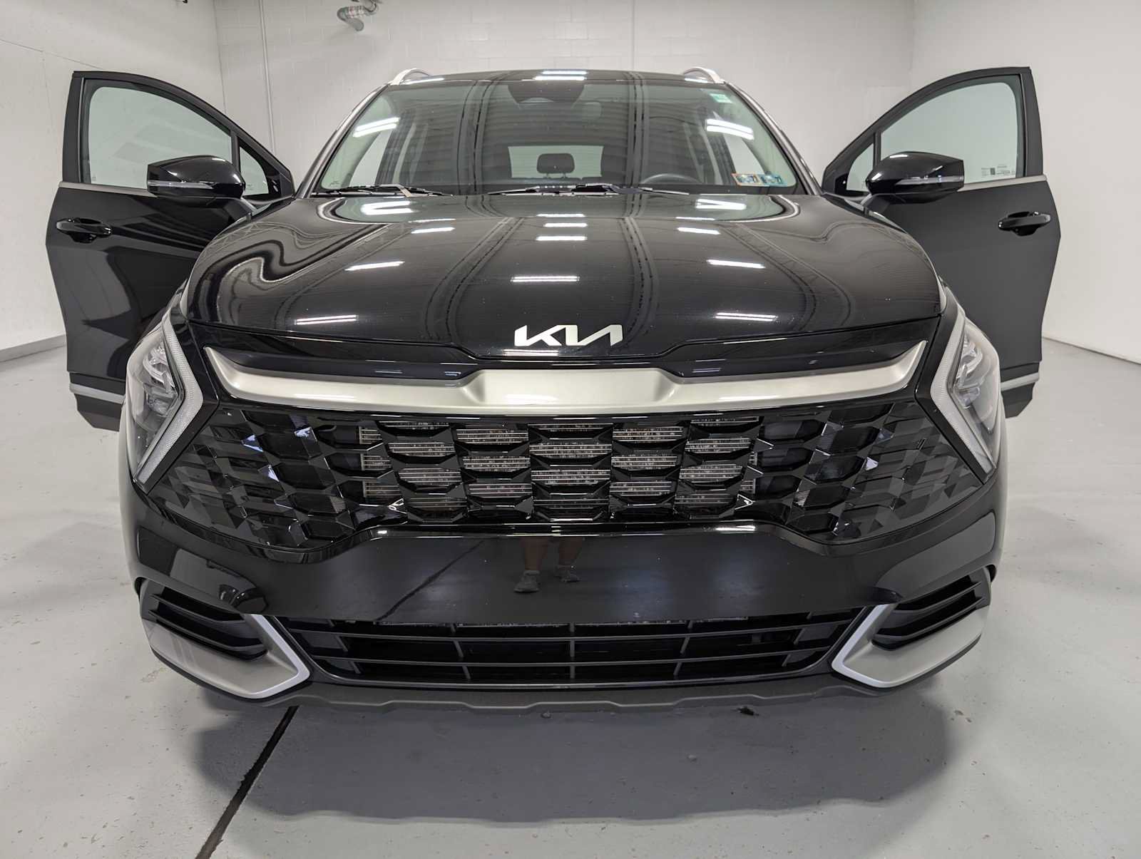 Certified 2023 Kia Sportage EX AWD/4WD image 15