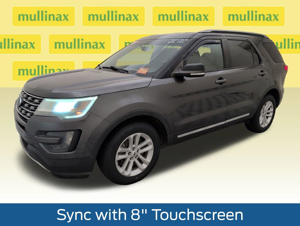 Used 2016 Ford Explorer XLT w/ Equipment Group 201A image 10
