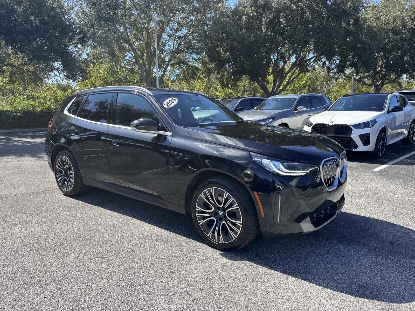 Certified 2025 BMW X3 xDrive30i w/ Premium Package image 2