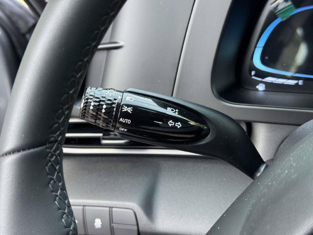 New 2026 Hyundai Elantra SEL Sport Premium FWD image 28