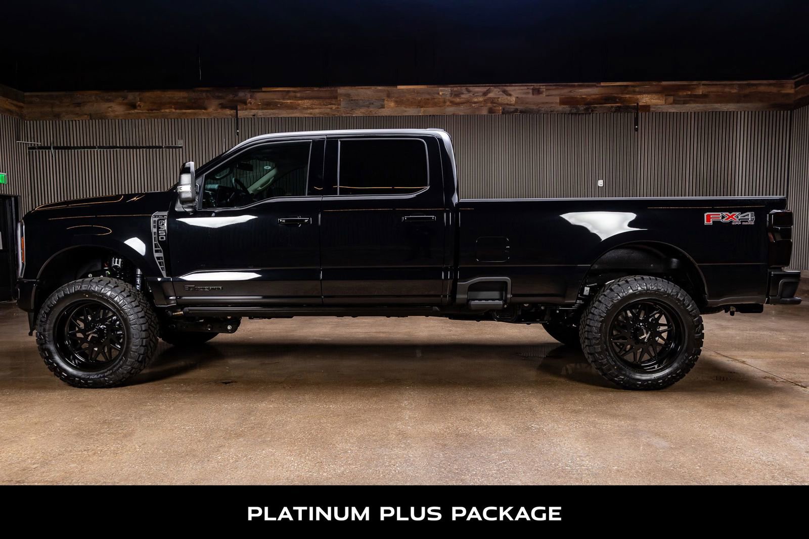 Used 2026 Ford F350 Platinum w/ Platinum Plus Package image 6