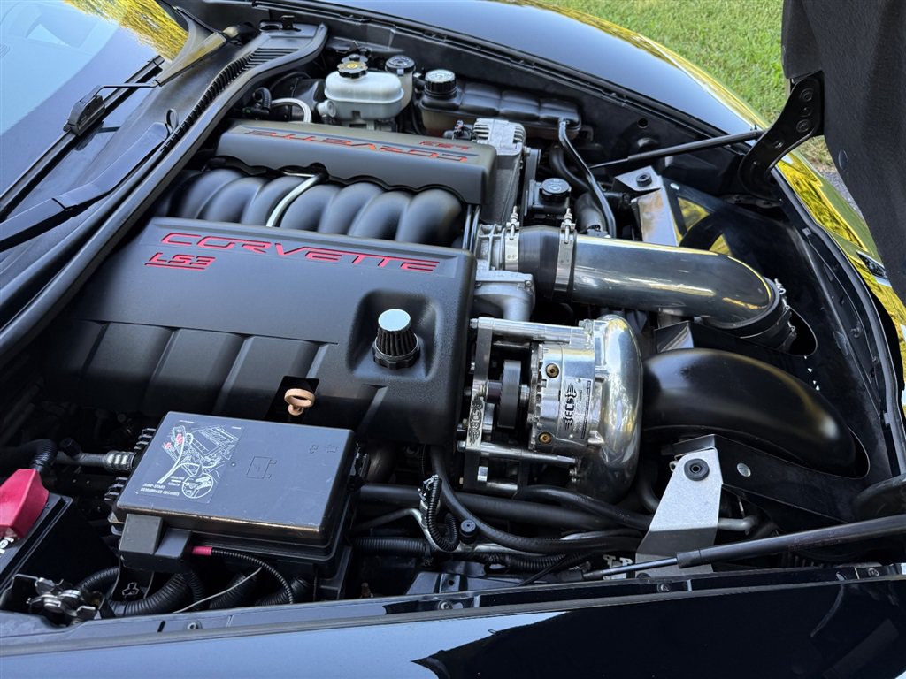 Used 2010 Chevrolet Corvette Grand Sport w/ Preferred Equipment Group RWD image 69