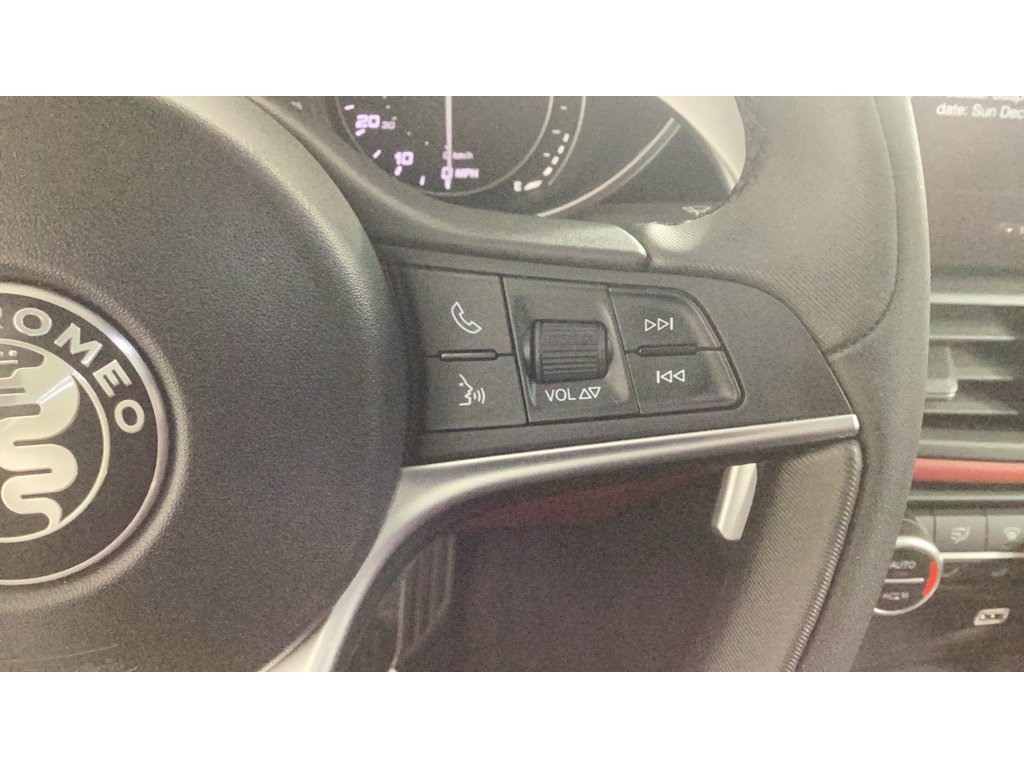 Used 2019 Alfa Romeo Giulia Ti Sport w/ Quick Order Package 22S Sport image 22