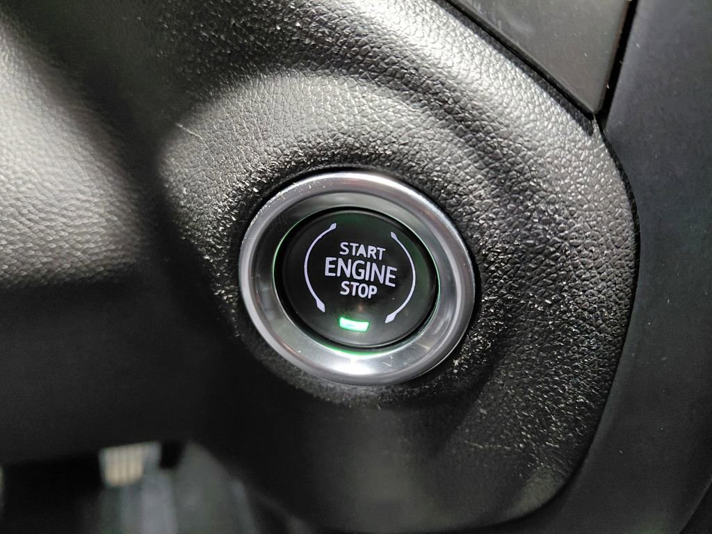 Used 2022 Chevrolet Silverado 1500 RST AWD/4WD image 39