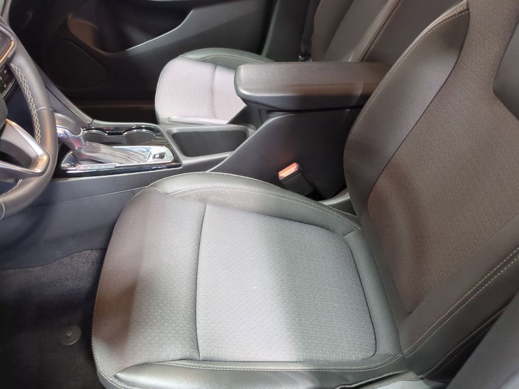 Used 2023 Buick Encore GX Preferred FWD image 20