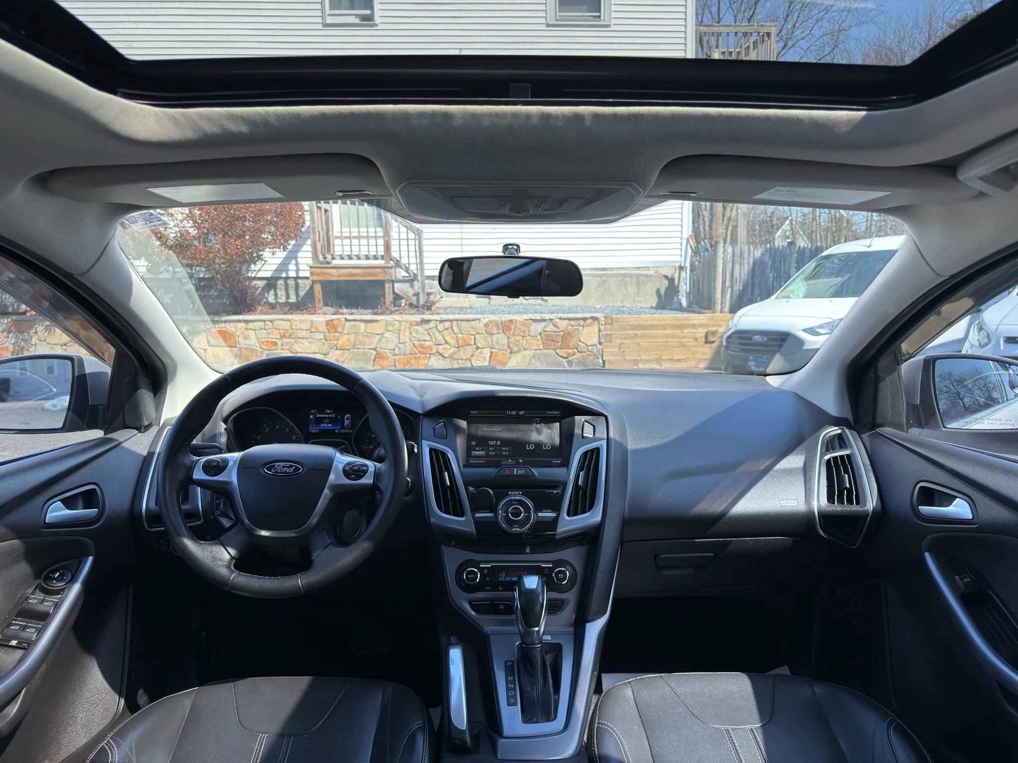 Used 2014 Ford Focus Titanium image 29