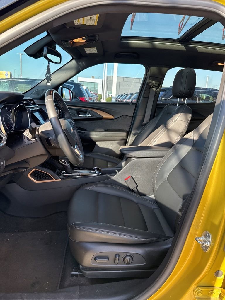 Used 2023 Chevrolet TrailBlazer ACTIV w/ Sun and Liftgate Package image 10