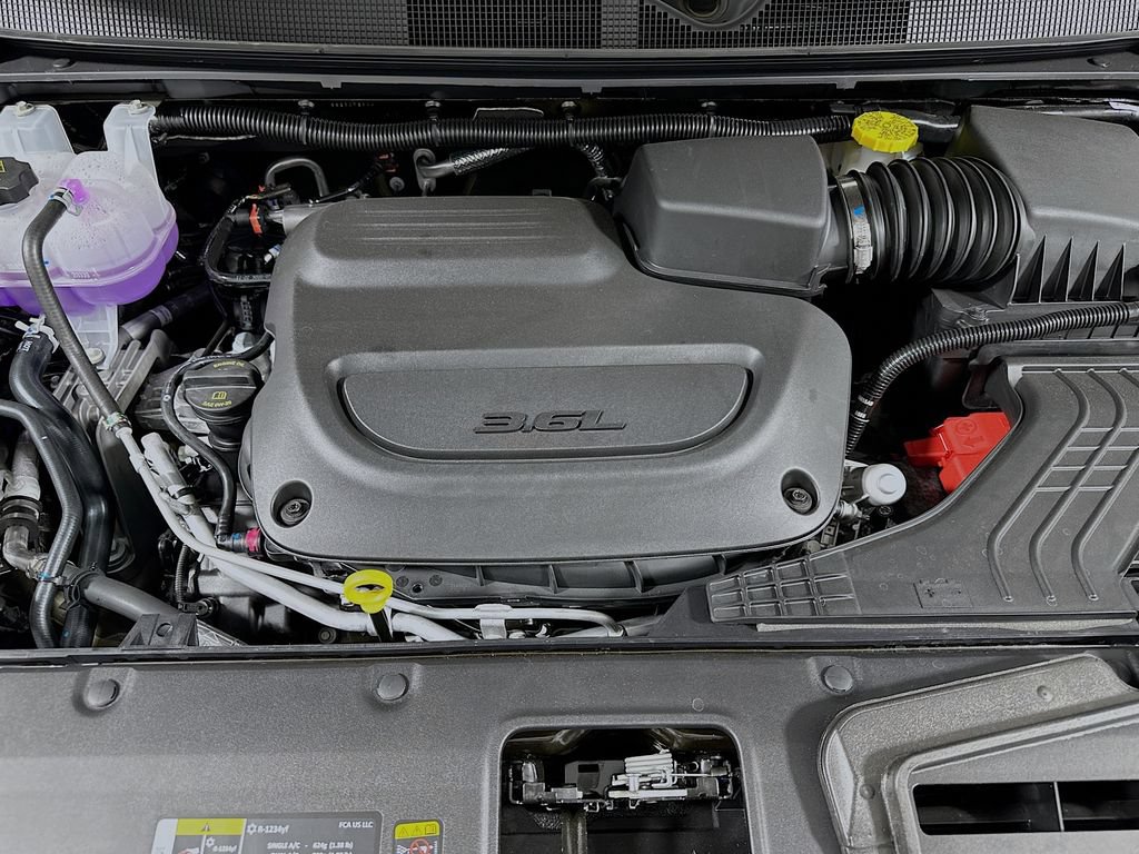 New 2027 Chrysler Pacifica Select FWD image 21