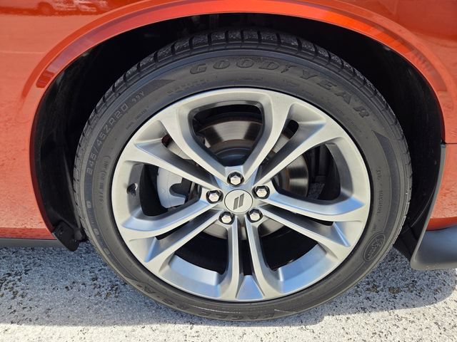 Certified 2021 Dodge Challenger GT w/ Plus Package RWD image 18
