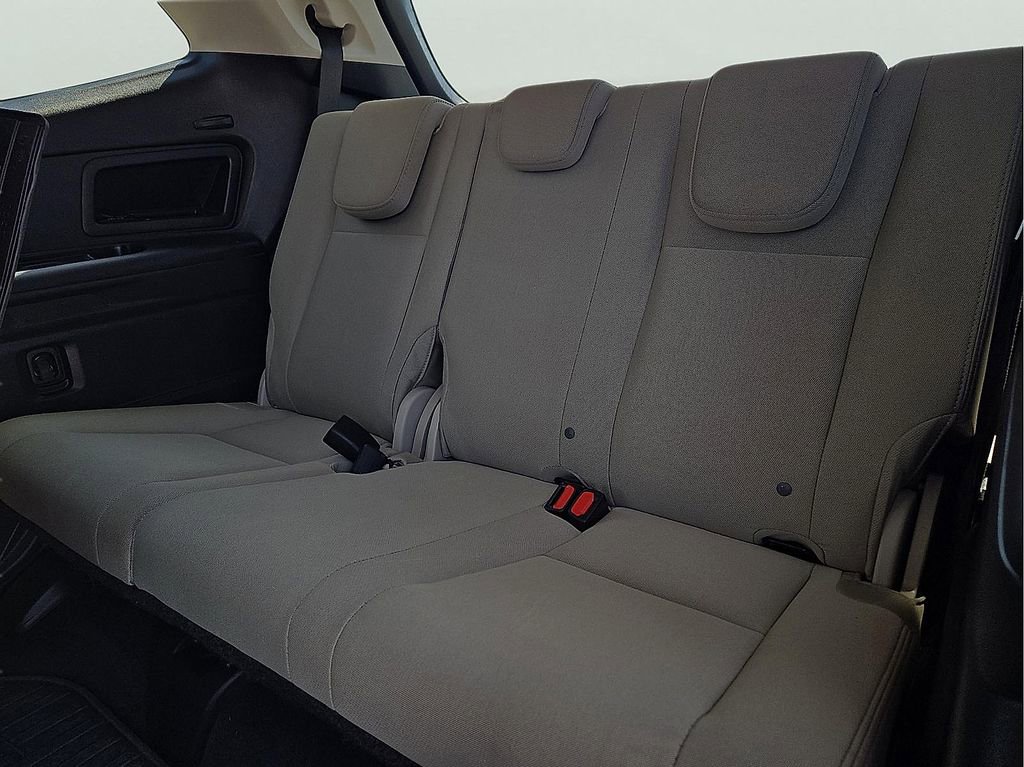 Certified 2025 Subaru Ascent Premium w/ Premium Package image 10