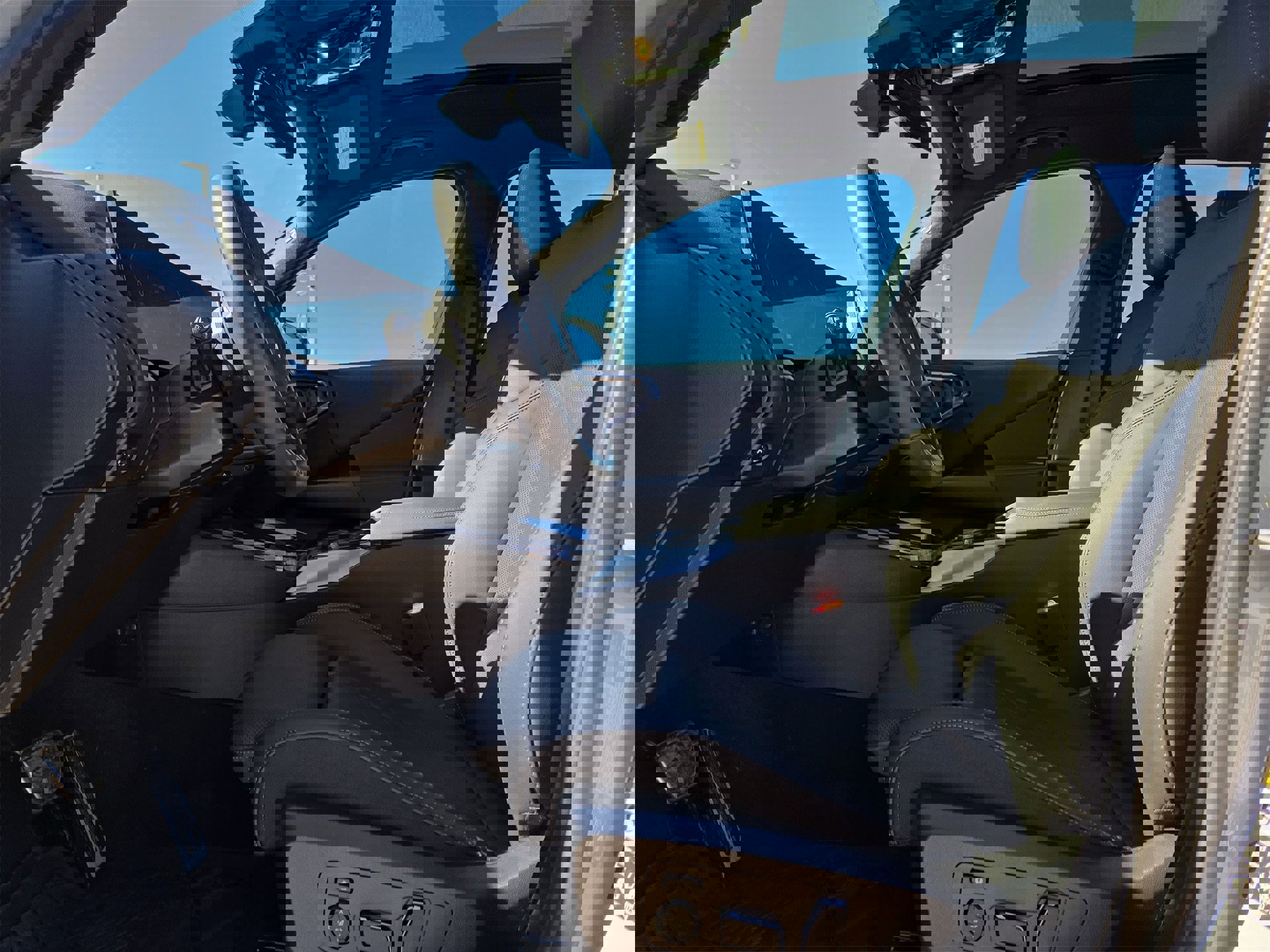 Used 2025 BMW X3 xDrive30i image 16