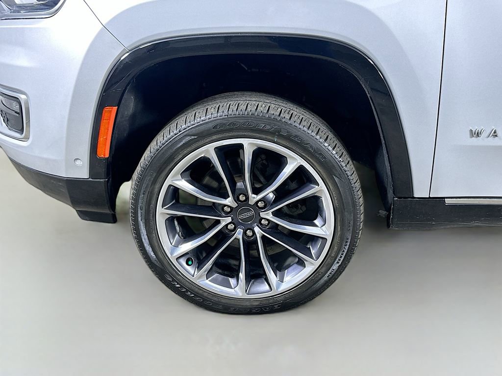 Used 2022 Jeep Wagoneer Series III w/ Premium Group I image 8