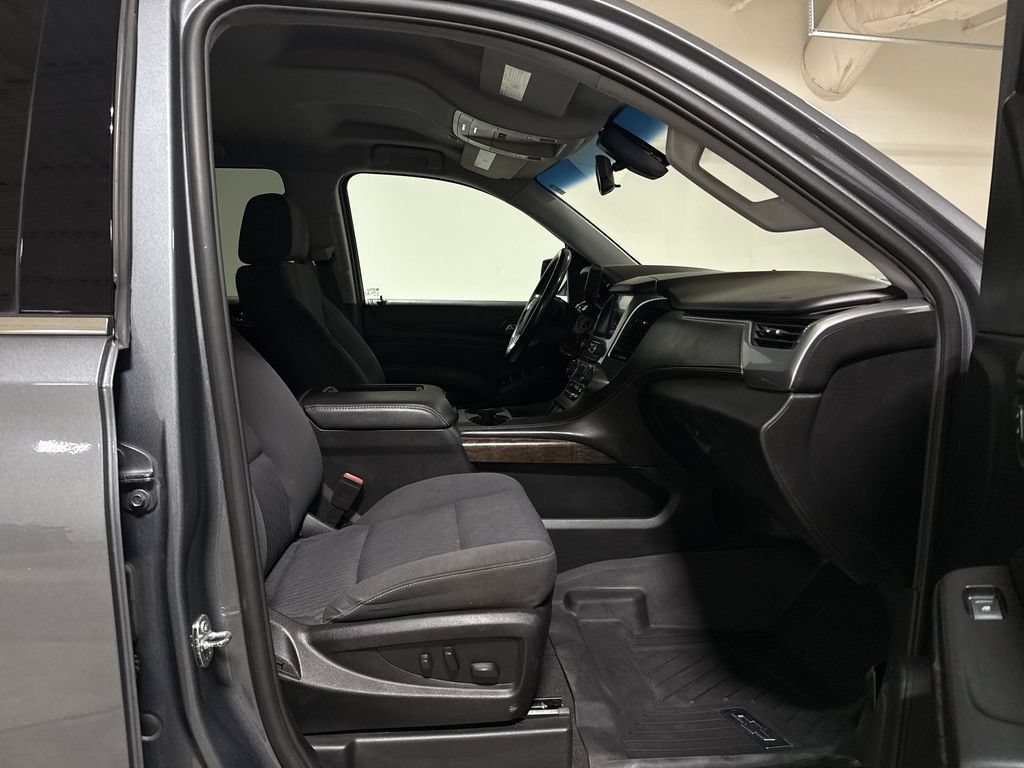 Used 2020 Chevrolet Tahoe LS AWD/4WD image 21