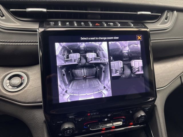 Used 2022 Jeep Grand Cherokee L Limited image 27