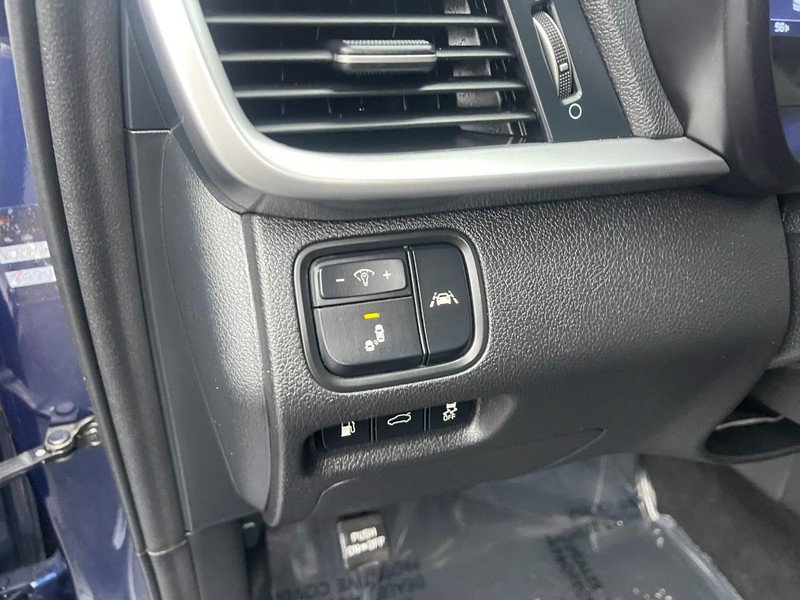 Used 2020 Kia Optima LX image 20