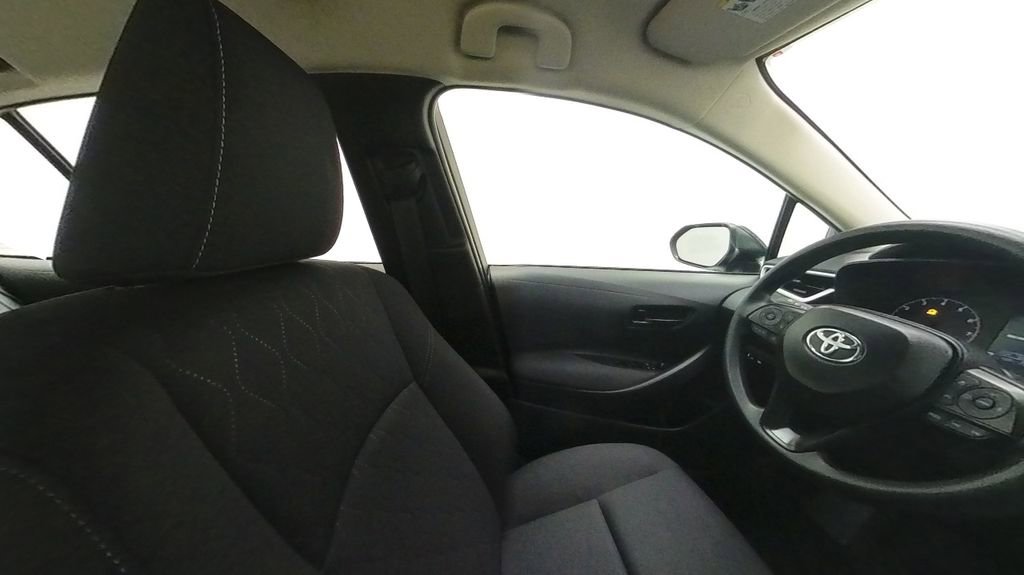 Certified 2025 Toyota Corolla LE image 26