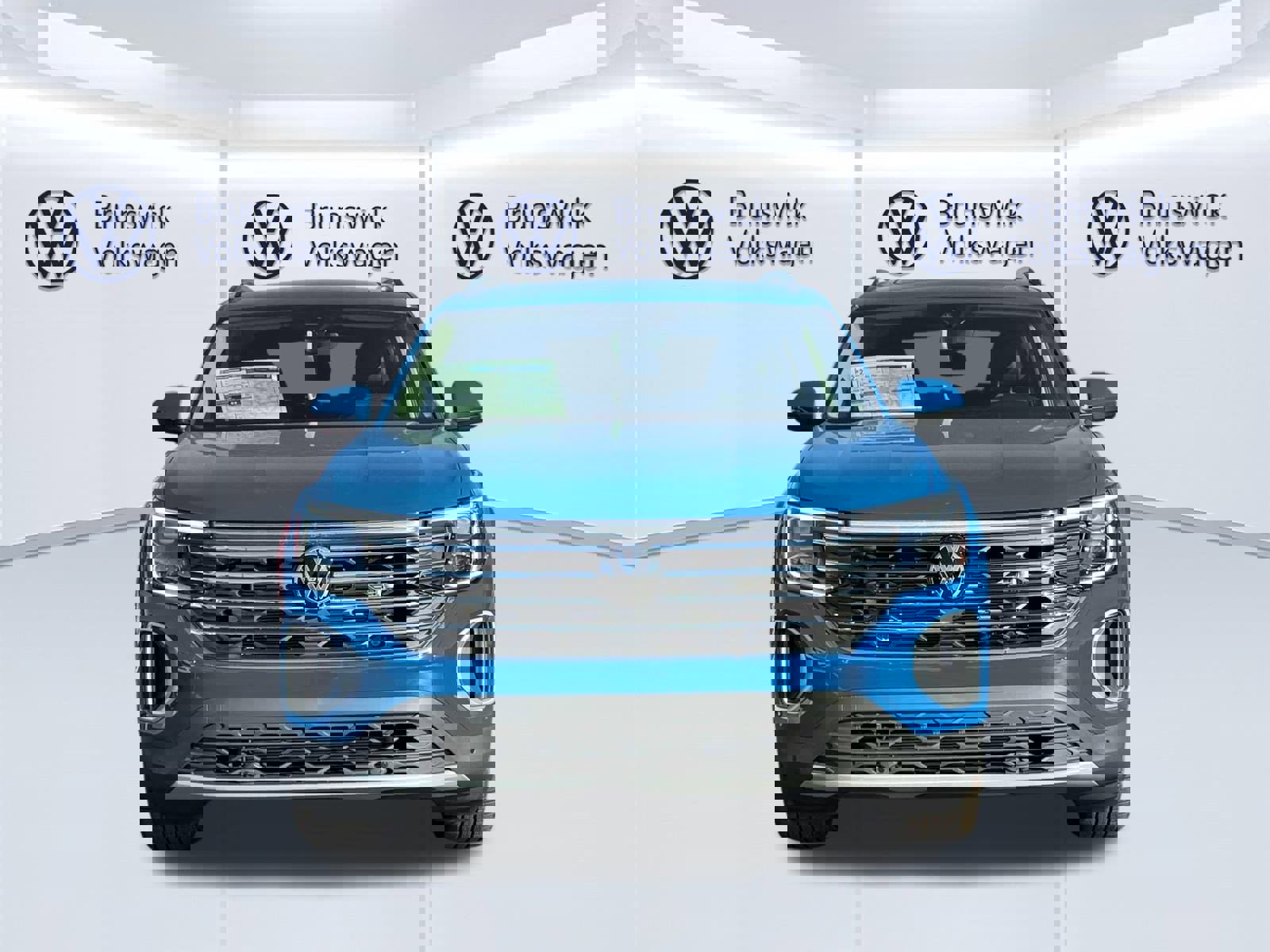 New 2026 Volkswagen Atlas SE image 2