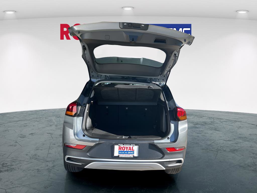 Used 2023 Buick Encore GX Preferred image 18