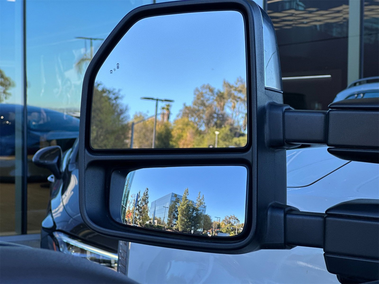 Used 2020 Ford F350 King Ranch image 9