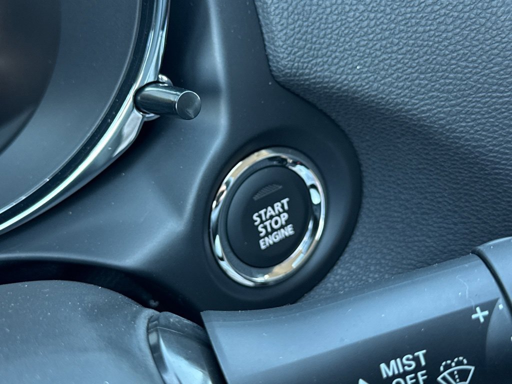 New 2027 Mitsubishi Outlander Sport SE FWD image 16