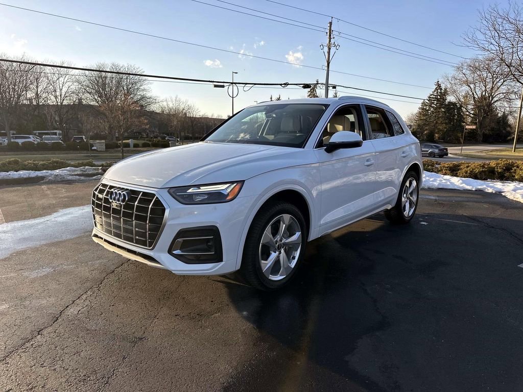 Used 2021 Audi Q5 2.0T Premium Plus w/ Premium Plus Package image 3