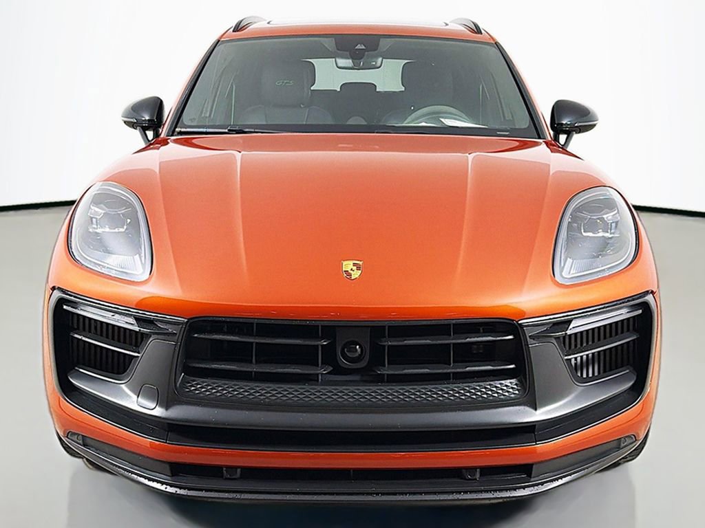 Used 2024 Porsche Macan GTS image 11