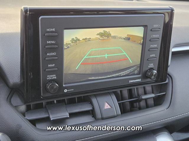 Used 2020 Toyota RAV4 XLE w/ Convenience Package FWD image 27