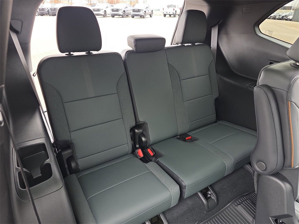 New 2026 GMC Acadia AT4 w/ Luxury Package image 12