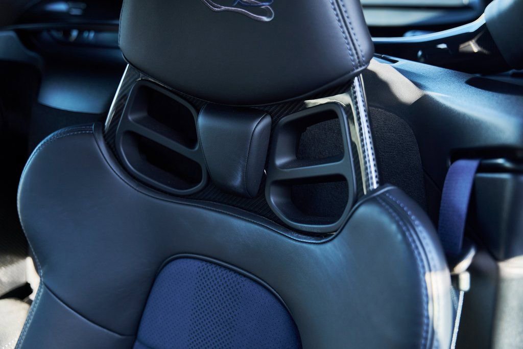 Used 2024 Porsche 718 Cayman GT4 RS w/ Weissach Package RWD image 37