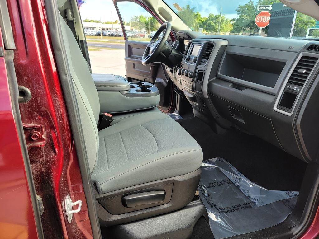 Used 2019 RAM 1500 Express w/ Express Value Package AWD/4WD image 14