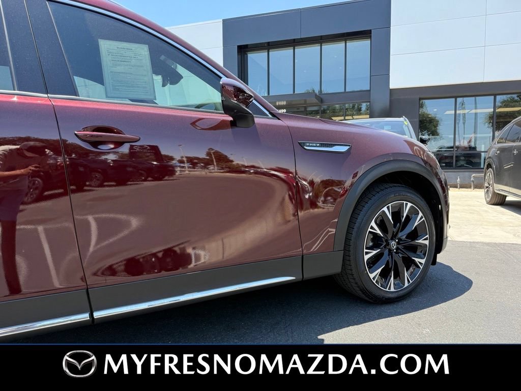Certified 2024 MAZDA CX-90 Plug-In Hybrid w/ Premium Plus AWD/4WD image 15