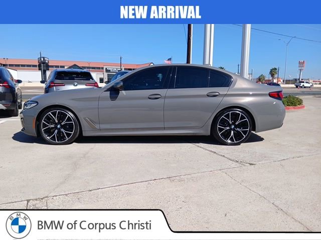 Used 2021 BMW M550i xDrive w/ Executive Package image 6