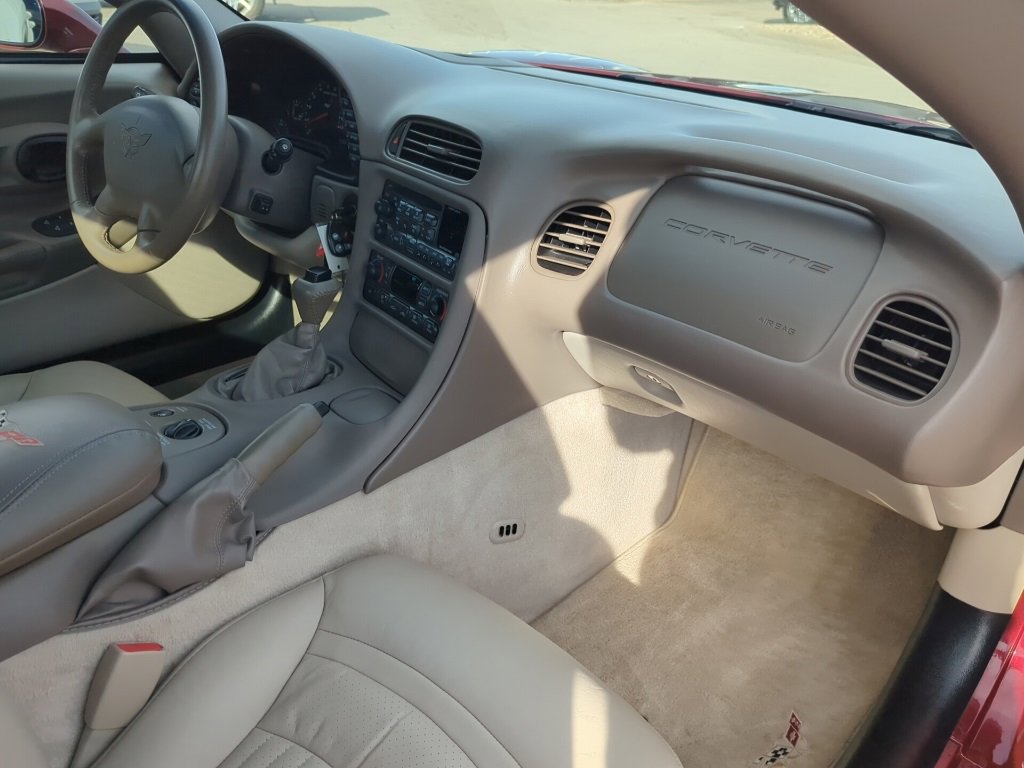 Used 2003 Chevrolet Corvette Convertible w/ Preferred Equipment Group1 image 30