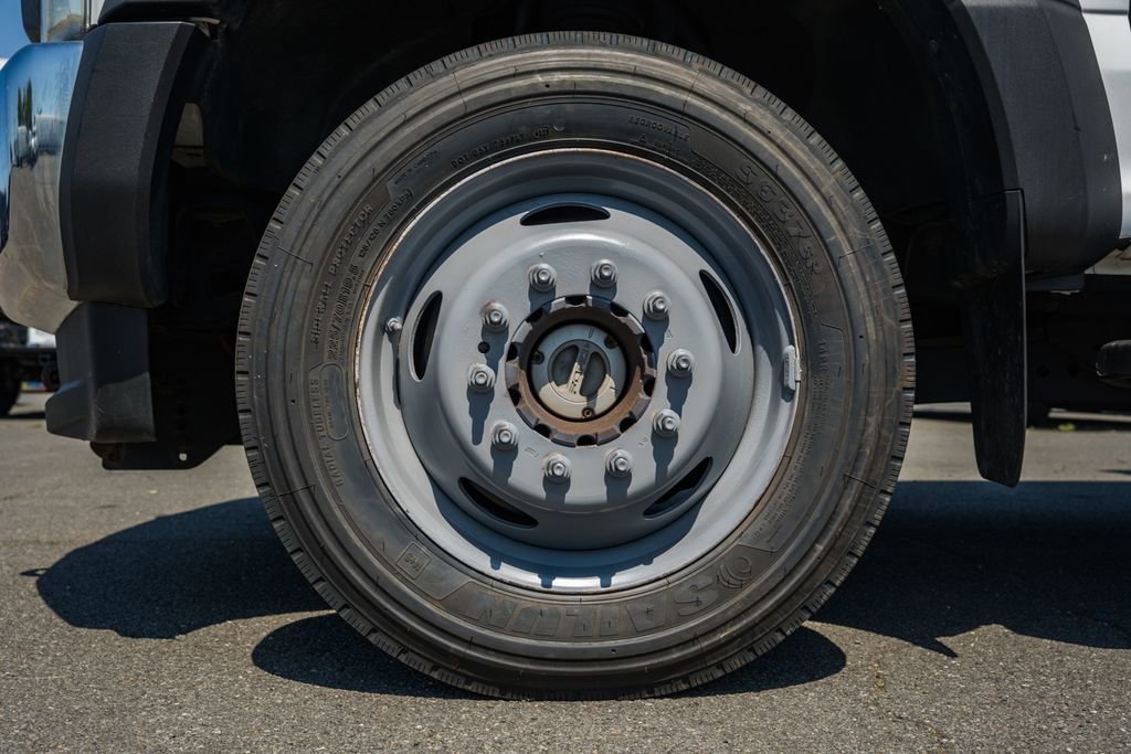 Used 2017 Ford F550 4x4 SuperCab Super Duty image 27