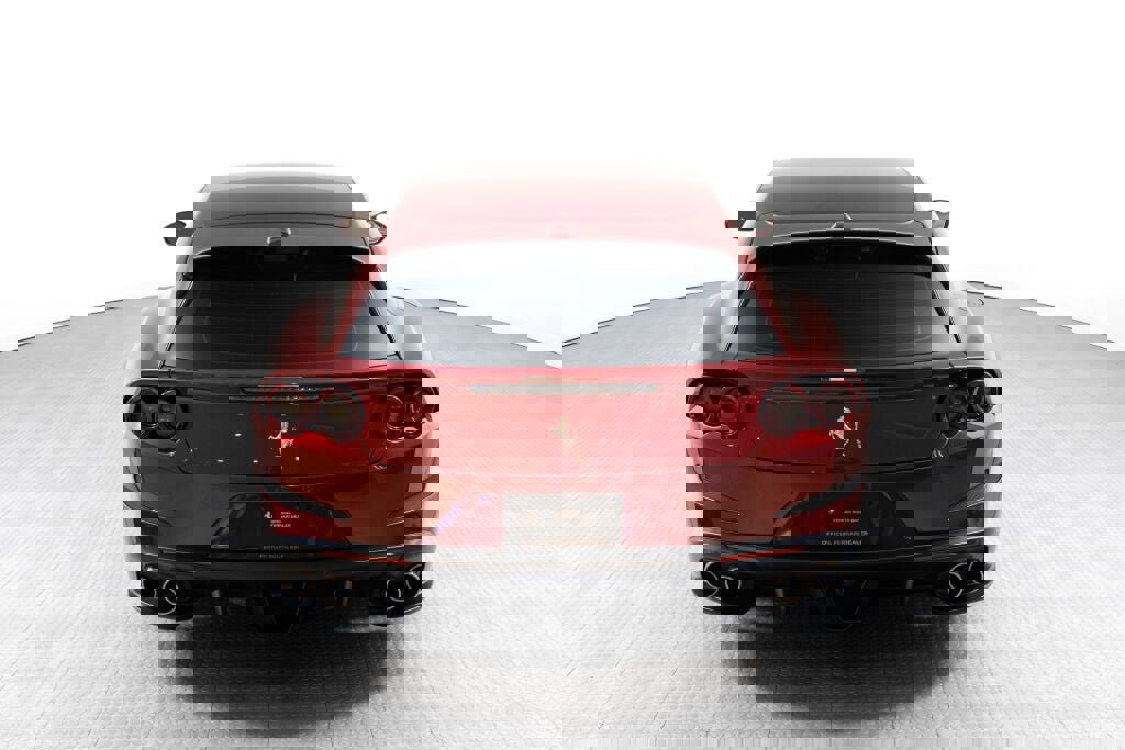 Certified 2019 Ferrari GTC4Lusso T RWD image 22