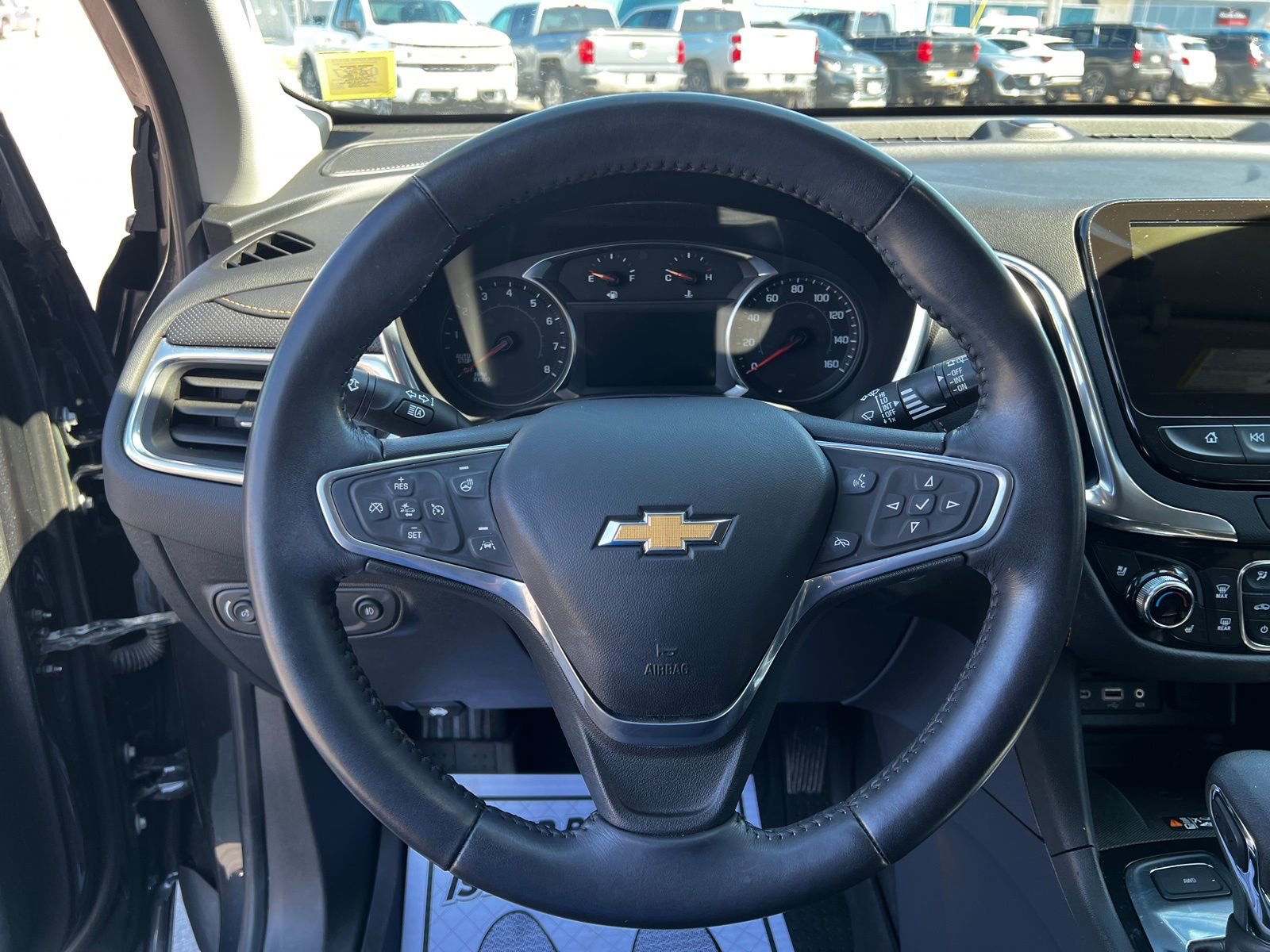 Used 2022 Chevrolet Equinox Premier image 14
