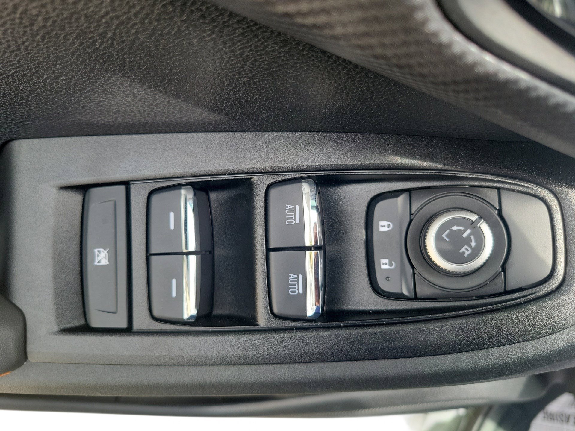 Certified 2026 Subaru Crosstrek 2.5i Limited w/ Crosstrek Mirror Package AWD/4WD image 16