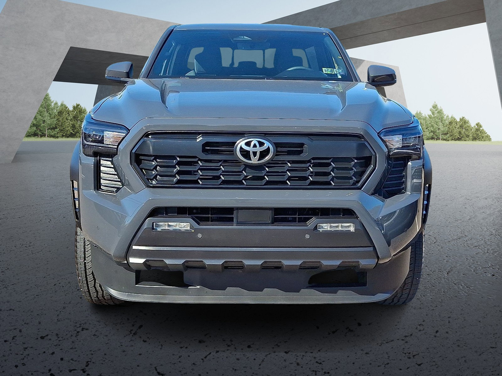 Used 2025 Toyota Tacoma TRD Off-Road image 2