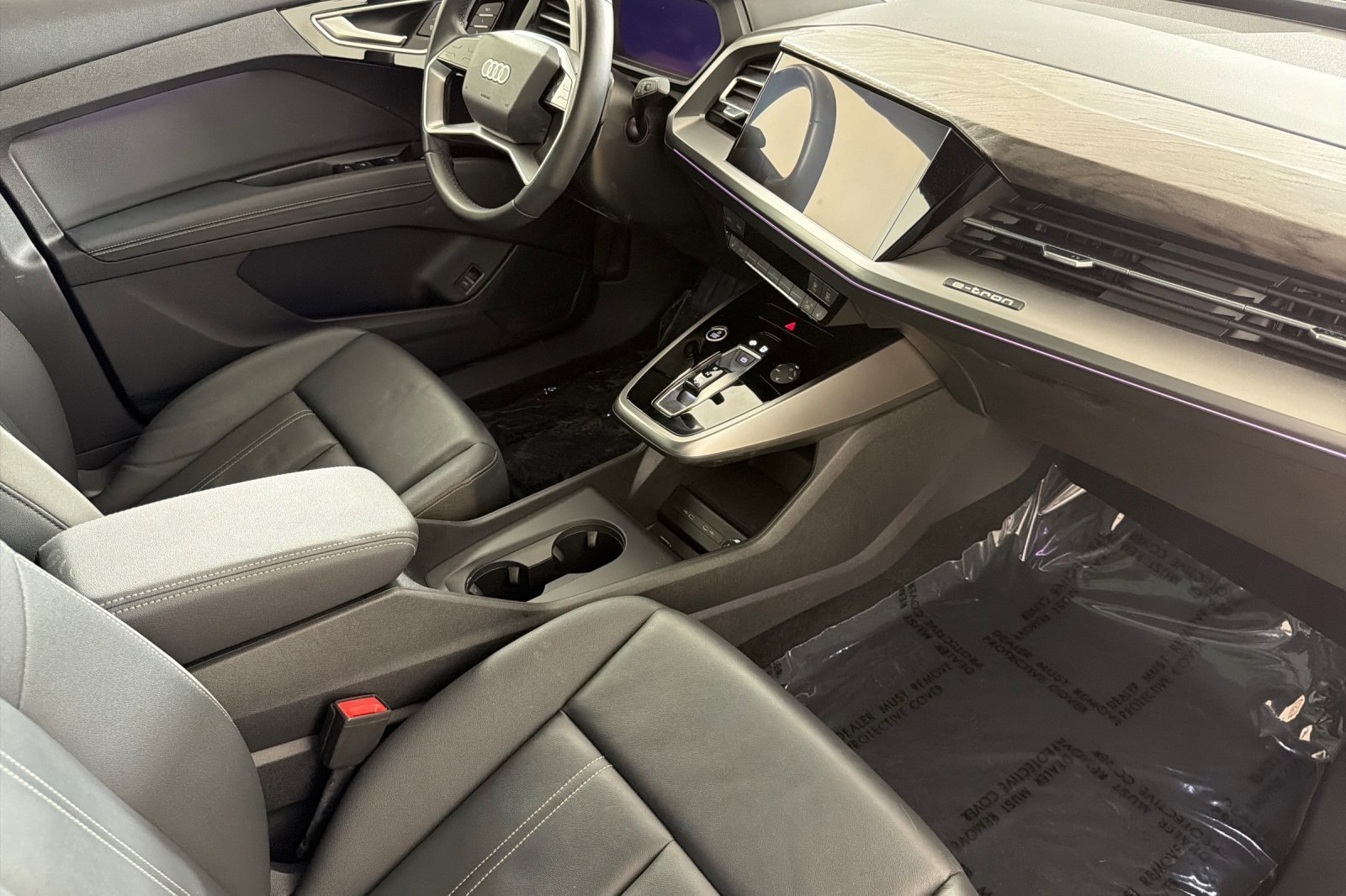 Certified 2023 Audi Q4 e-tron Premium Plus w/ Premium Plus AWD/4WD image 15