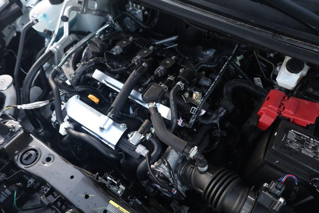 New 2025 Nissan Versa SV w/ Trunk Package image 24