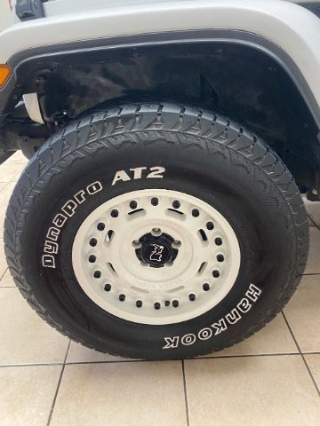 Used 2021 Jeep Gladiator Sport image 28