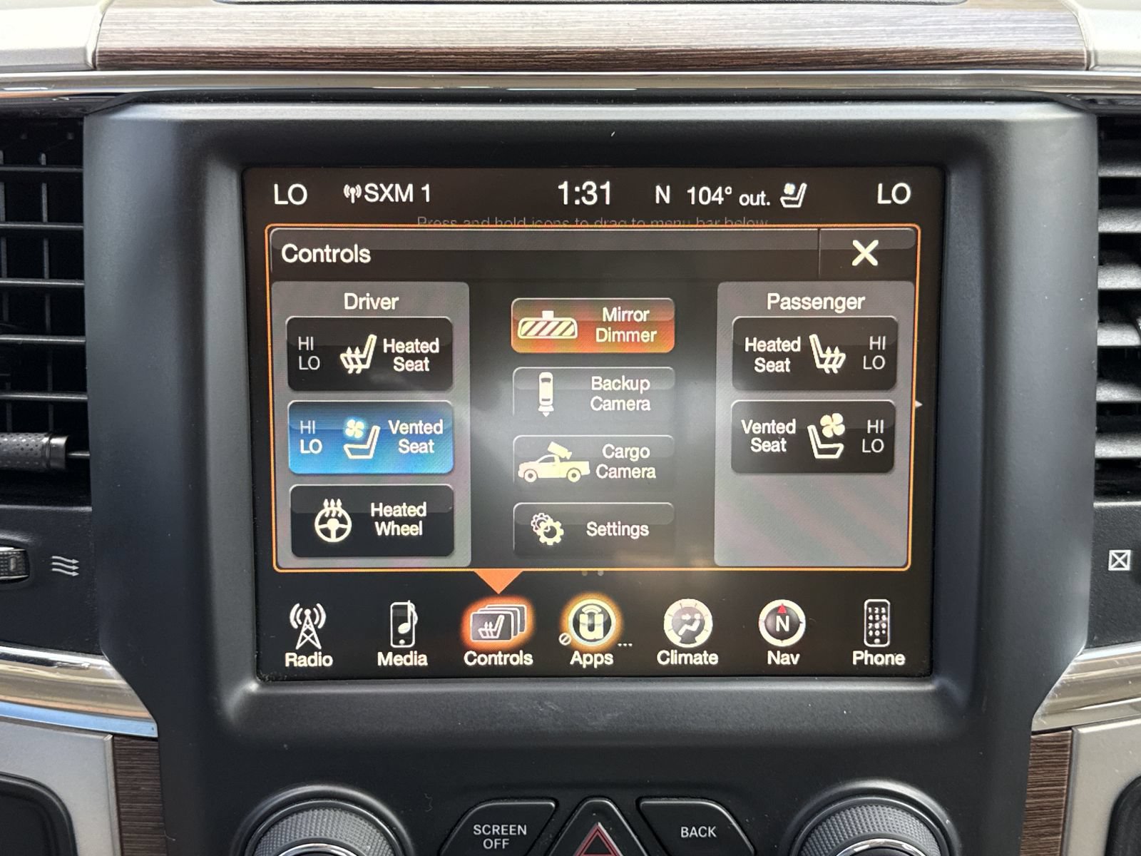 Used 2017 RAM 3500 Laramie AWD/4WD image 23