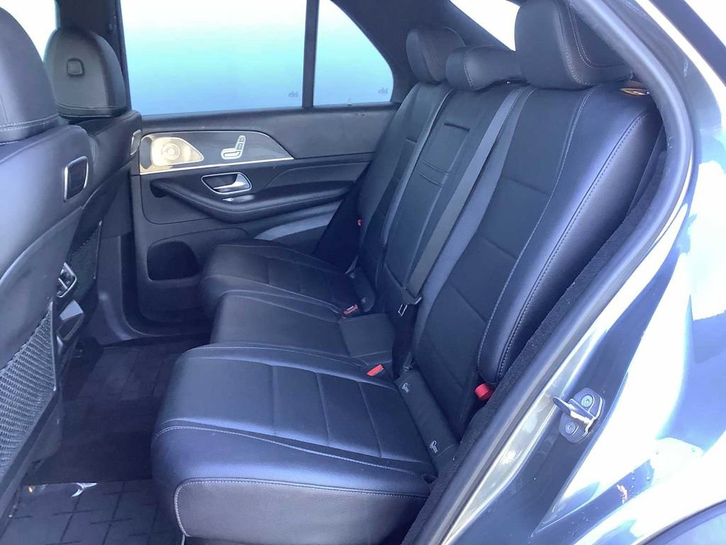 Used 2020 Mercedes-Benz GLE 450 4MATIC w/ 3rd Row Seat Package image 13