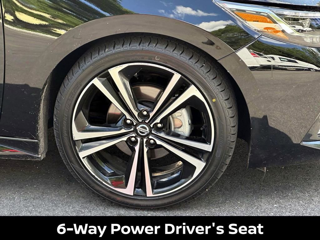 Certified 2023 Nissan Sentra SR w/ SR Premium Package image 12