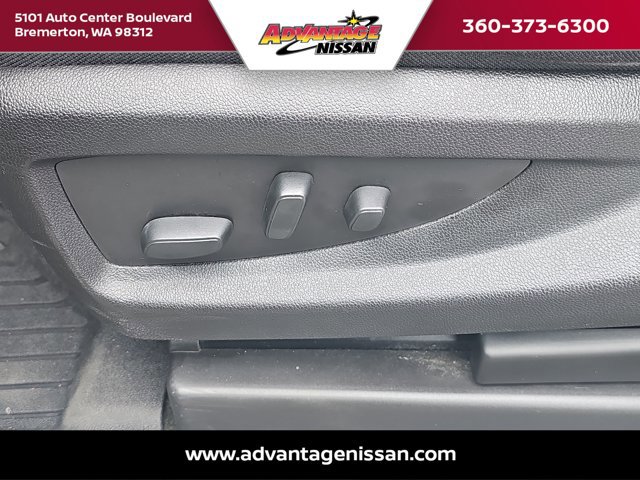 Used 2018 GMC Yukon SLE image 10